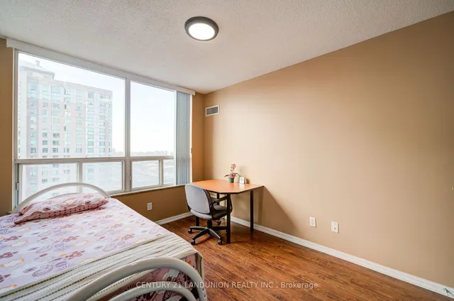 Additional image 11 of 88 Corporate Dr Unit 2506