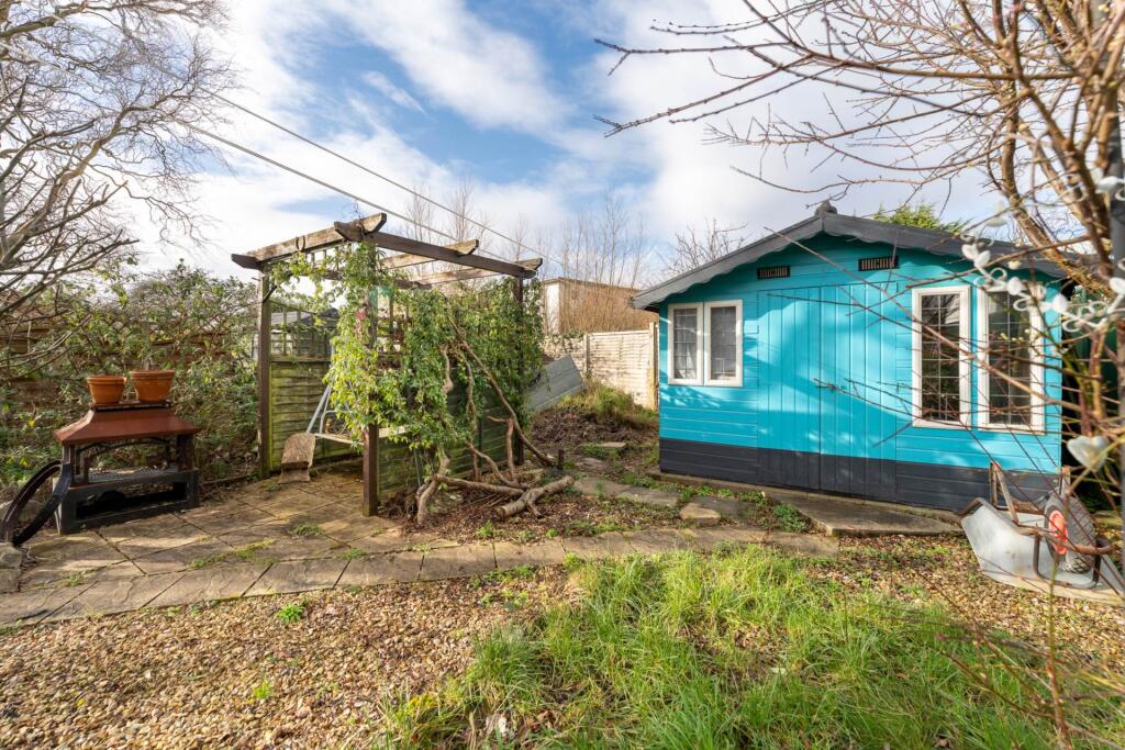 Additional image 9 of Vale Crescent, St Georges