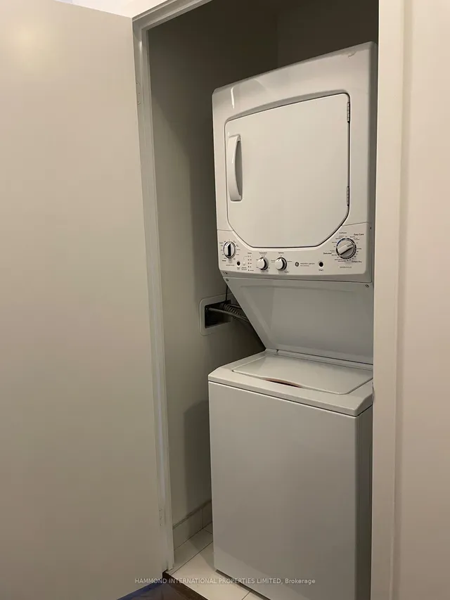 Additional image 20 of 270 Dufferin St Unit 1023