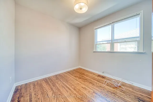 Additional image 22 of 12 Martini Dr