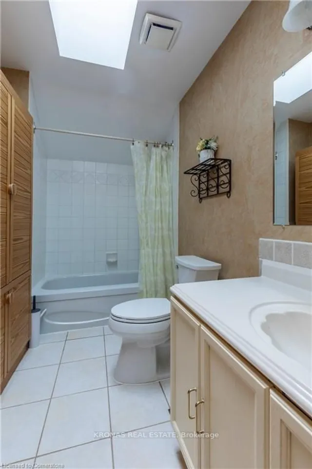 Additional image 25 of 1275 Maple Crossing Blvd Unit 18