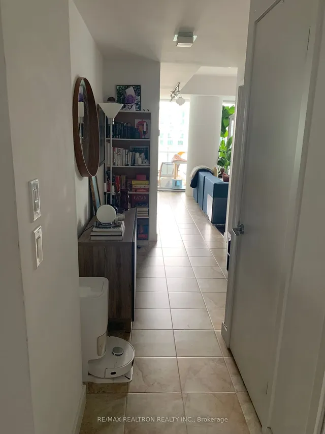 Additional image 7 of 14 York St Unit 1008