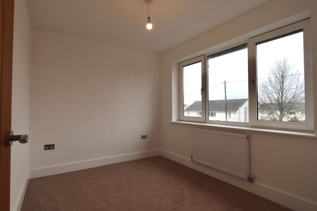 Additional image 21 of Gelligaer Road, Trelewis, CF46