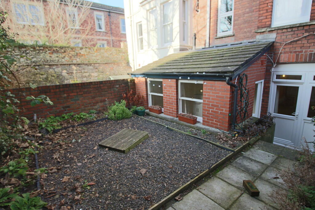 Additional image 8 of Garden Flat, Alma Road