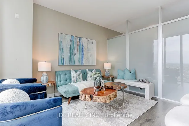 Additional image 19 of 426 University Ave Unit 3201