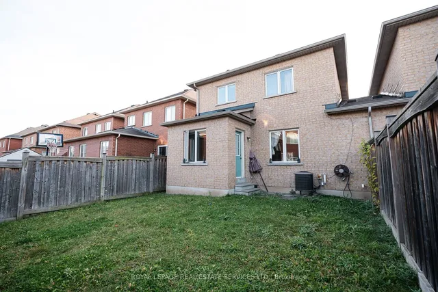 Additional image 25 of 533 Nairn Circ