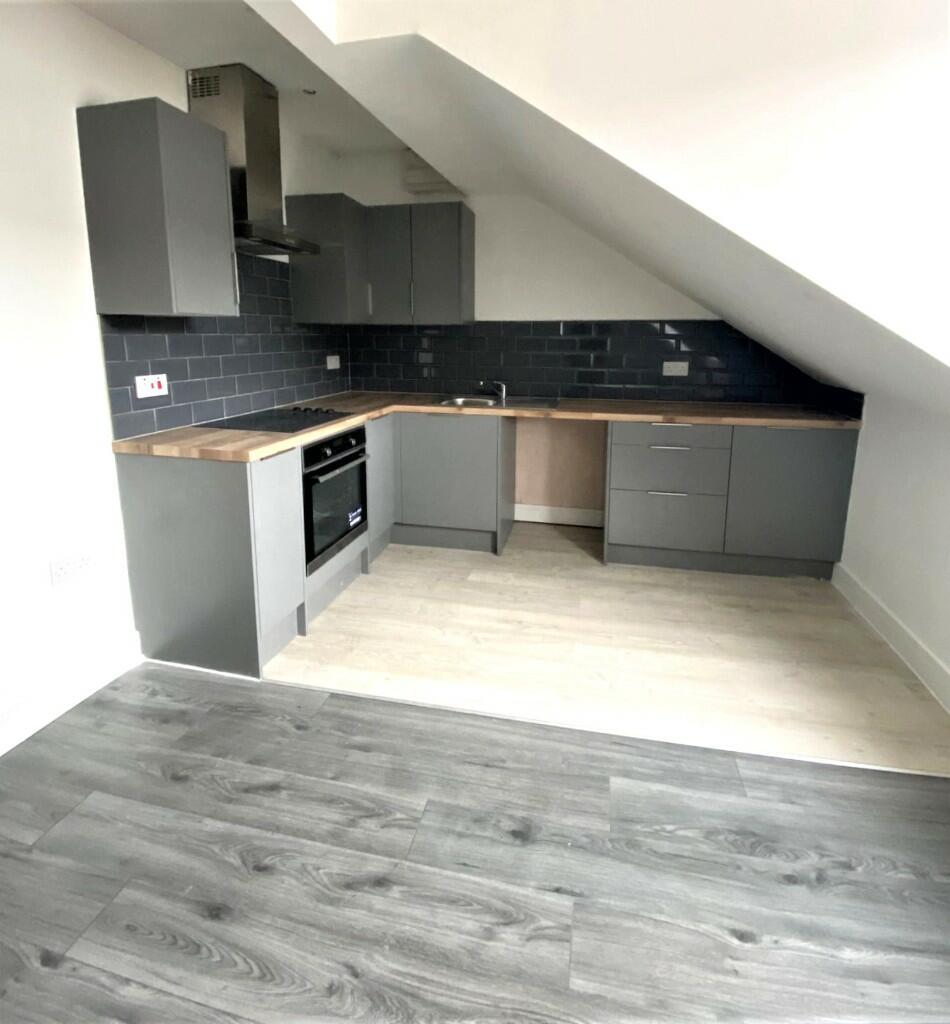 Additional image 13 of High Street, Barry, Vale Of Glamorgan, The, CF62