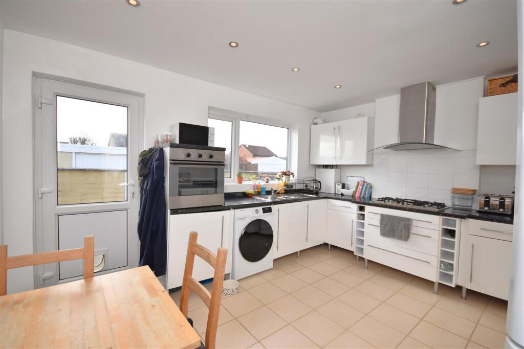 Additional image 8 of New Street, Little Neston, Neston