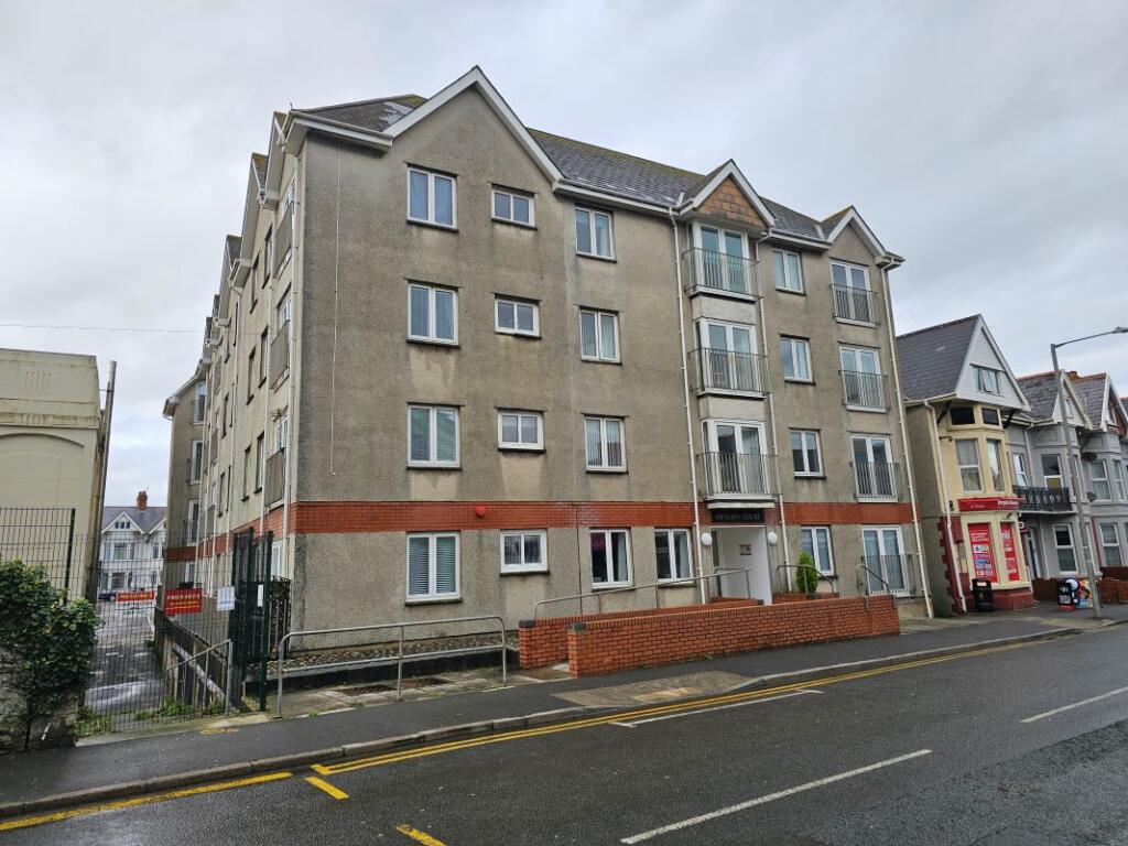 Additional image 2 of 12 Pavilion Court, Mary Street, Porthcawl, Mid Glamorgan, CF36 3YG