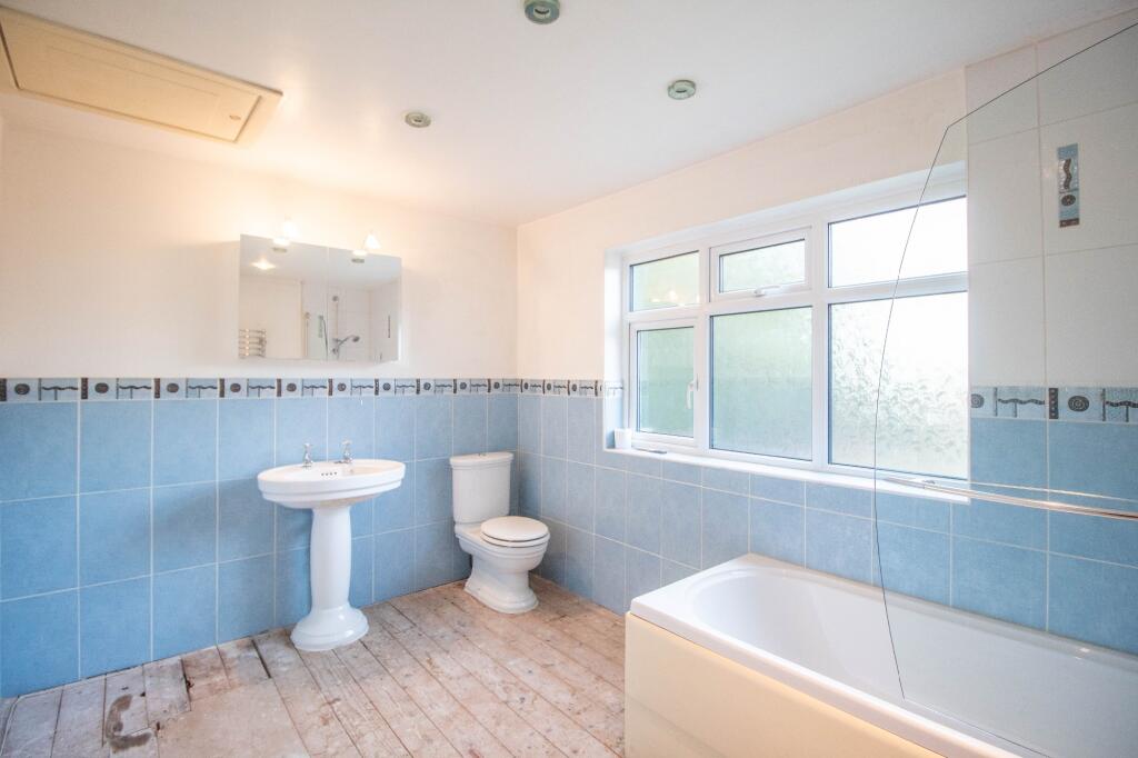 Additional image 14 of Townfield Lane, Mollington, Chester