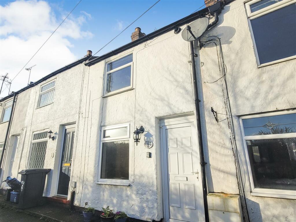 Primary image of Gardners Row, Chester Road, Oakenholt