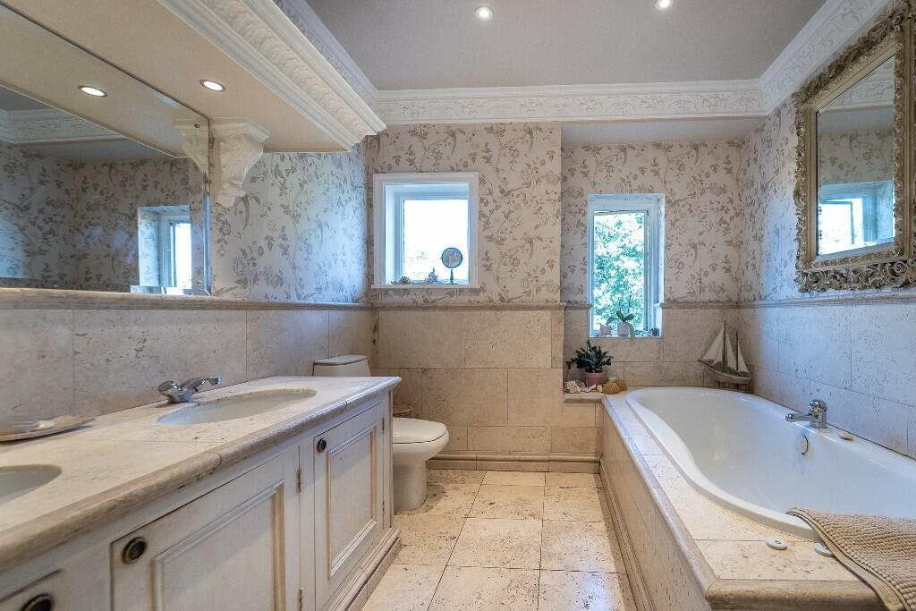 Additional image 39 of Chester Lane, Saighton