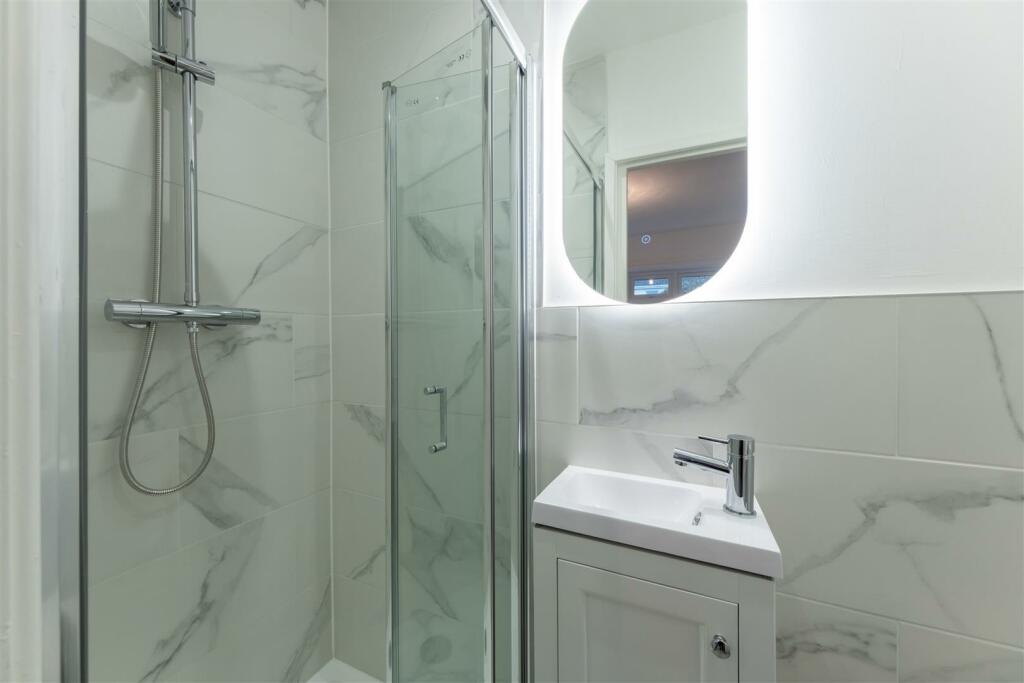 Additional image 23 of Platts Lane, Tarvin