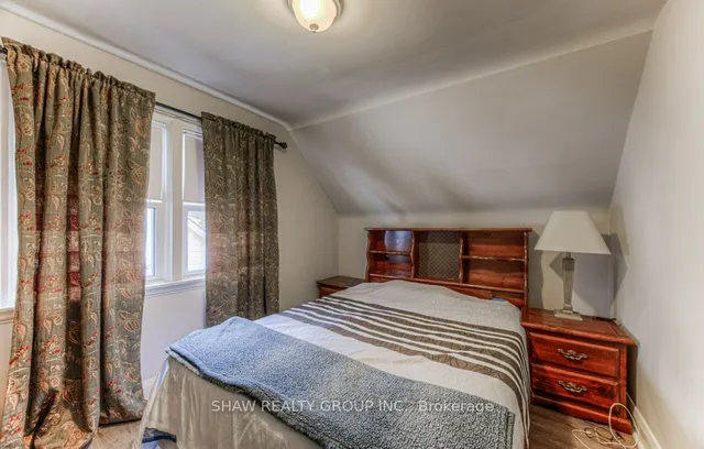 Additional image 18 of 39 Turner Ave