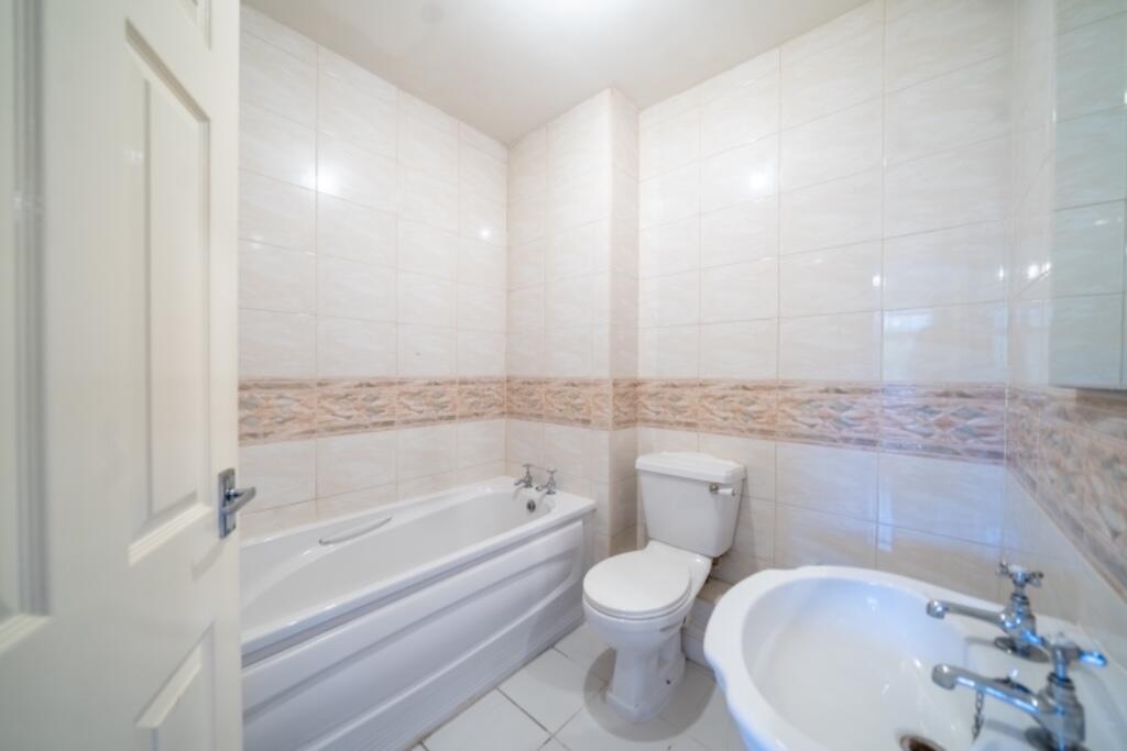 Additional image 7 of Meols Drive, CH47