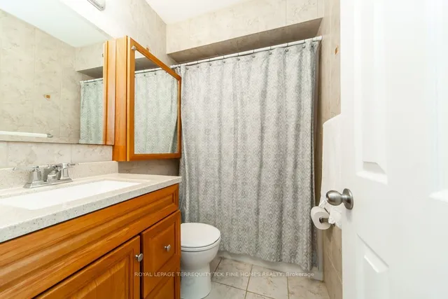 Additional image 32 of 79 Black Hawk Way