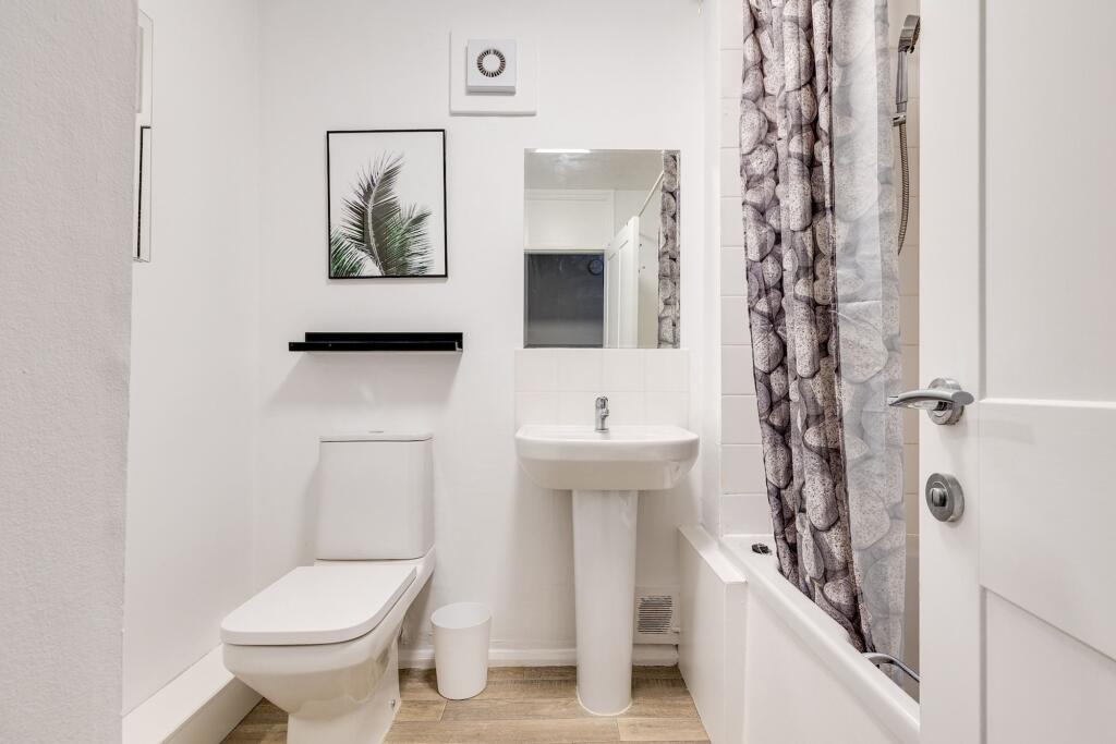 Additional image 13 of Powells Orchard, Handbridge, CH4