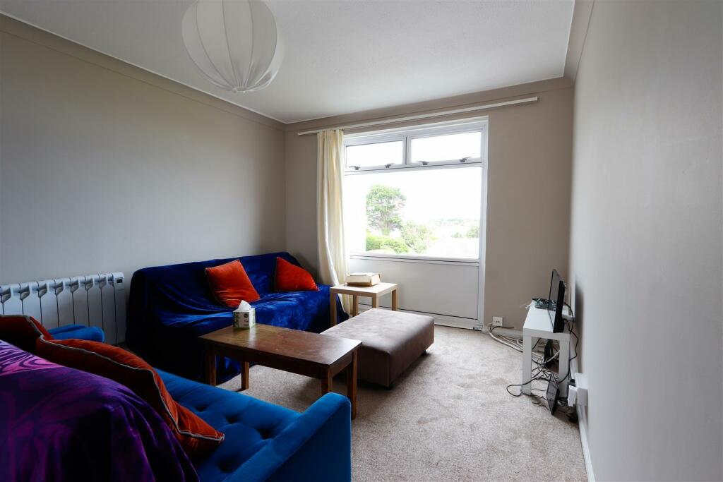 Additional image 5 of Sea Point, Barry