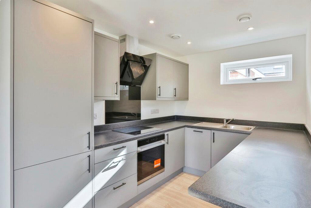 Additional image 16 of West Moors Road, Three Legged Cross, Wimborne