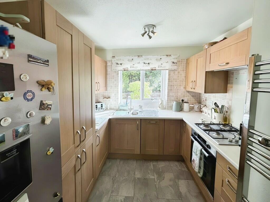 Additional image 6 of St. Davids Road, Maesycwmmer