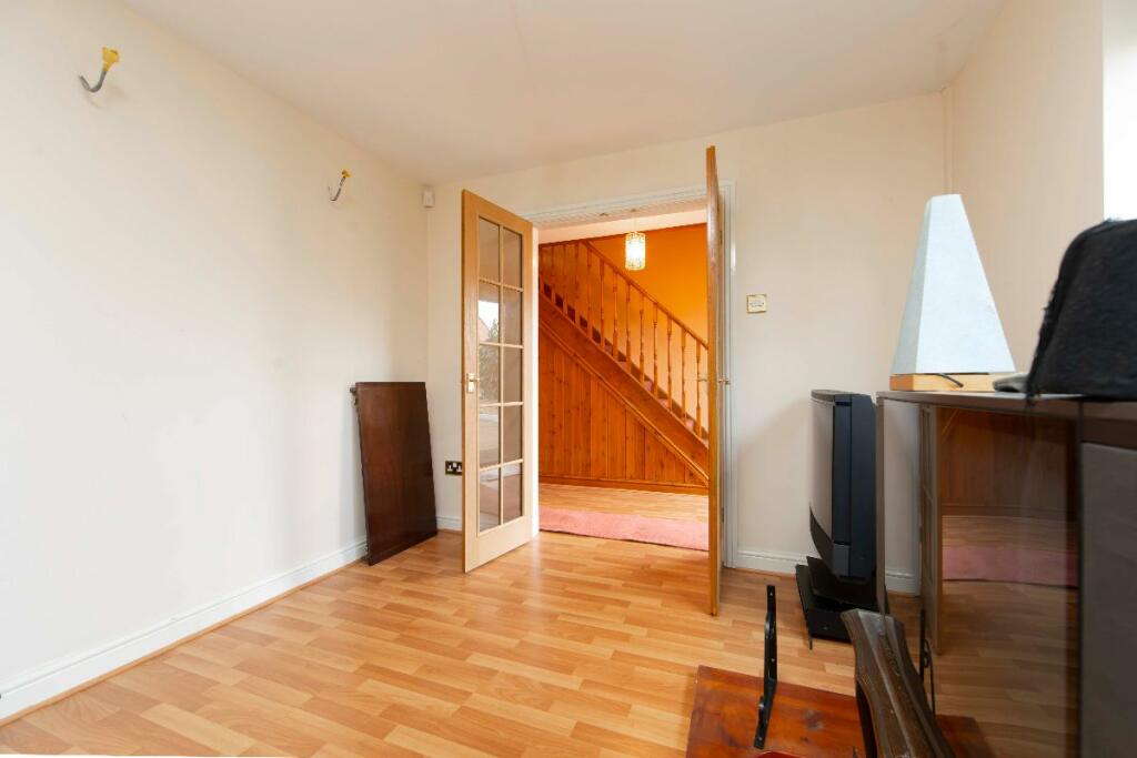 Additional image 6 of Shire Court, Quakers Yard, Treharris