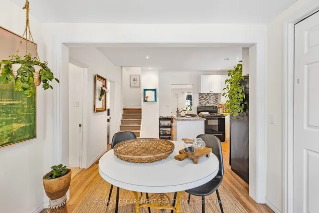 Additional image 4 of 37 East 23rd St