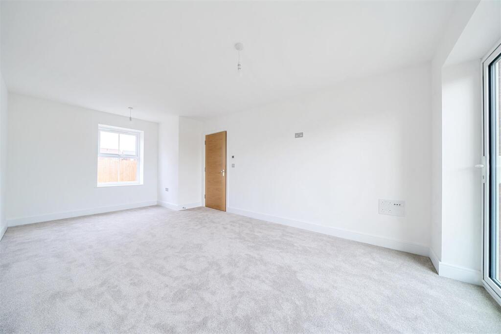 Additional image 4 of 4 The Steddles, Yapton