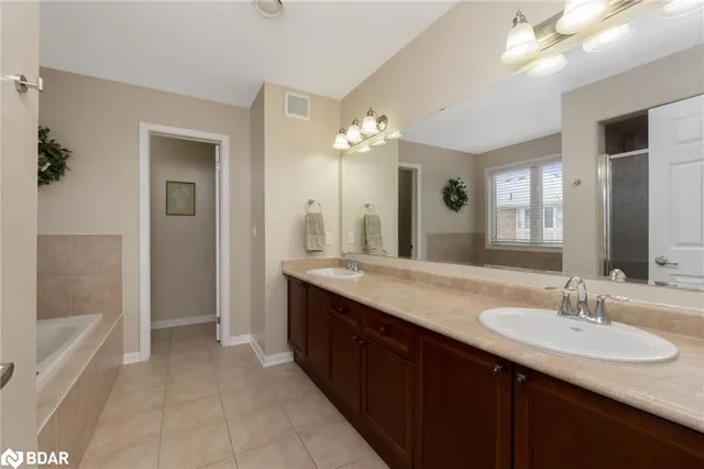 Additional image 27 of 260 Mcdougall Cross