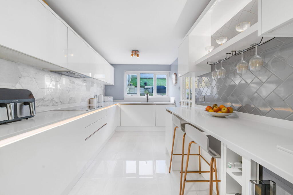 Additional image 9 of Dan Yr Ardd, Caerphilly, CF83 1TS