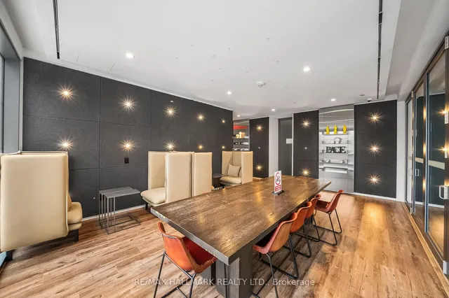 Additional image 34 of 159 Dundas St Unit 4004