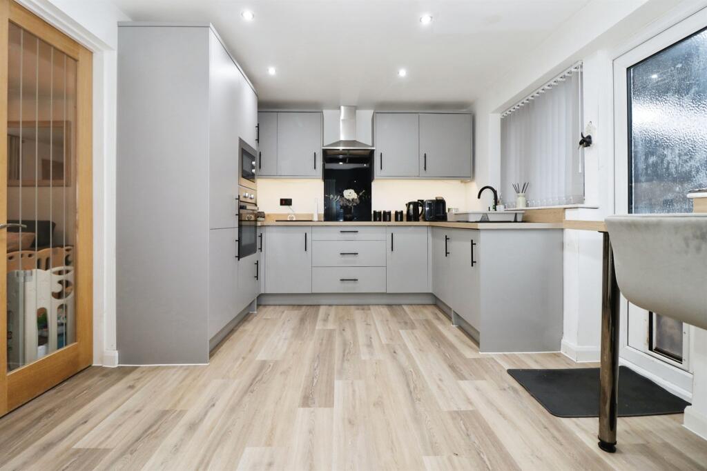 Additional image 5 of Chalcombe Close, Little Stoke, Bristol