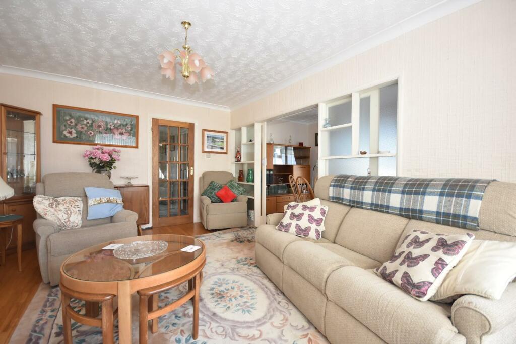 Additional image 5 of 60 Smithies Avenue, Sully, CF64 5SS