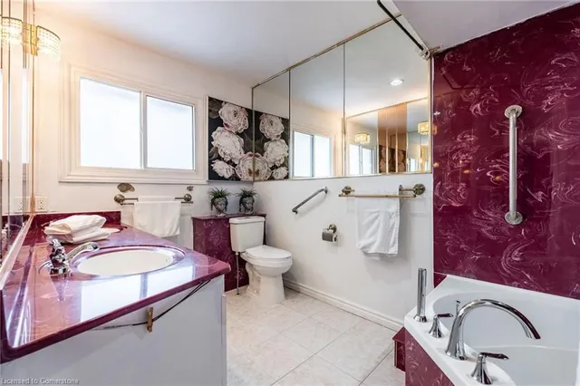 Additional image 25 of 9 Laurier Ave