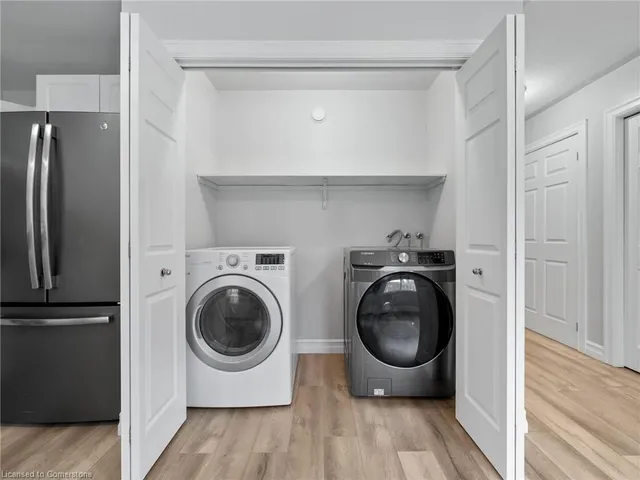 Additional image 9 of 9 1/2 York St Unit 2