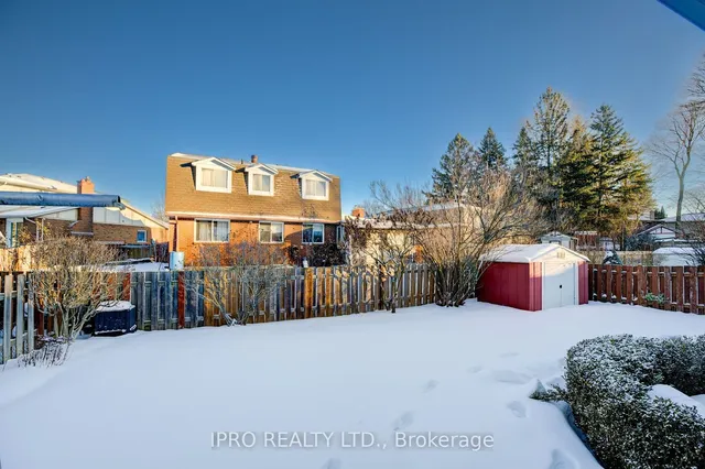 Additional image 38 of 18 Martinglen Cres