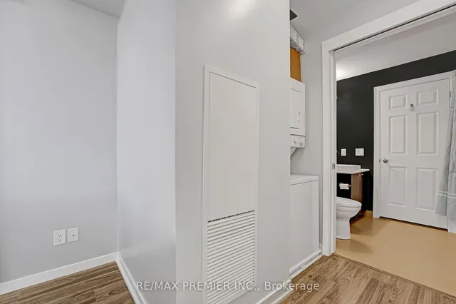 Additional image 18 of 105 The Queensway Unit 714