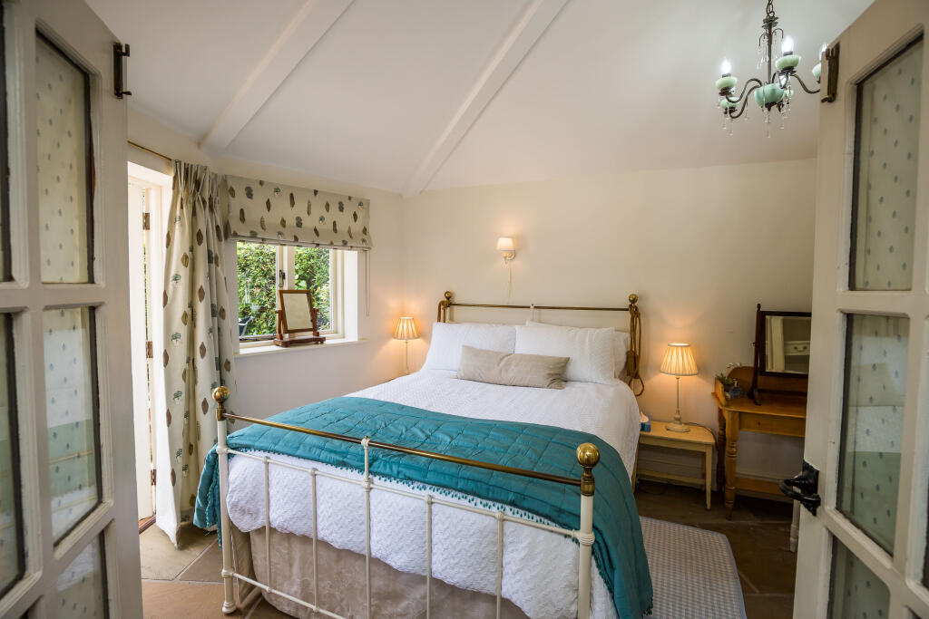 Additional image 27 of High Street, Farndon, CH3