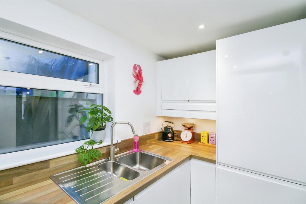 Additional image 7 of Queens Road, Penarth