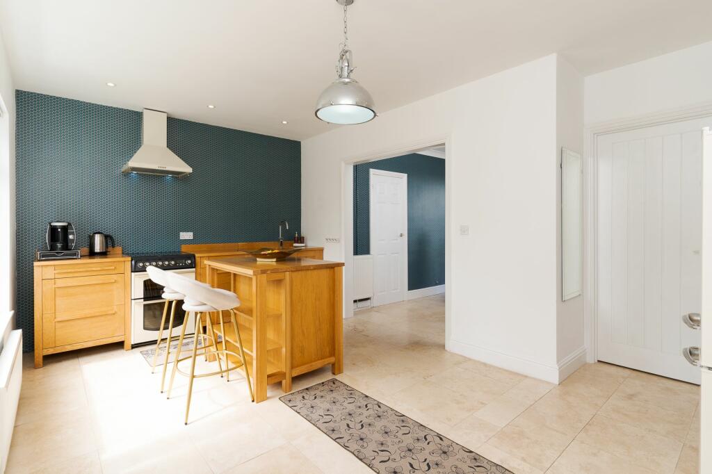 Additional image 8 of Port Road West, Barry