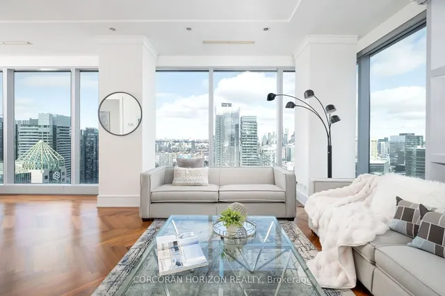 Additional image 8 of 183 Wellington St Unit 3703