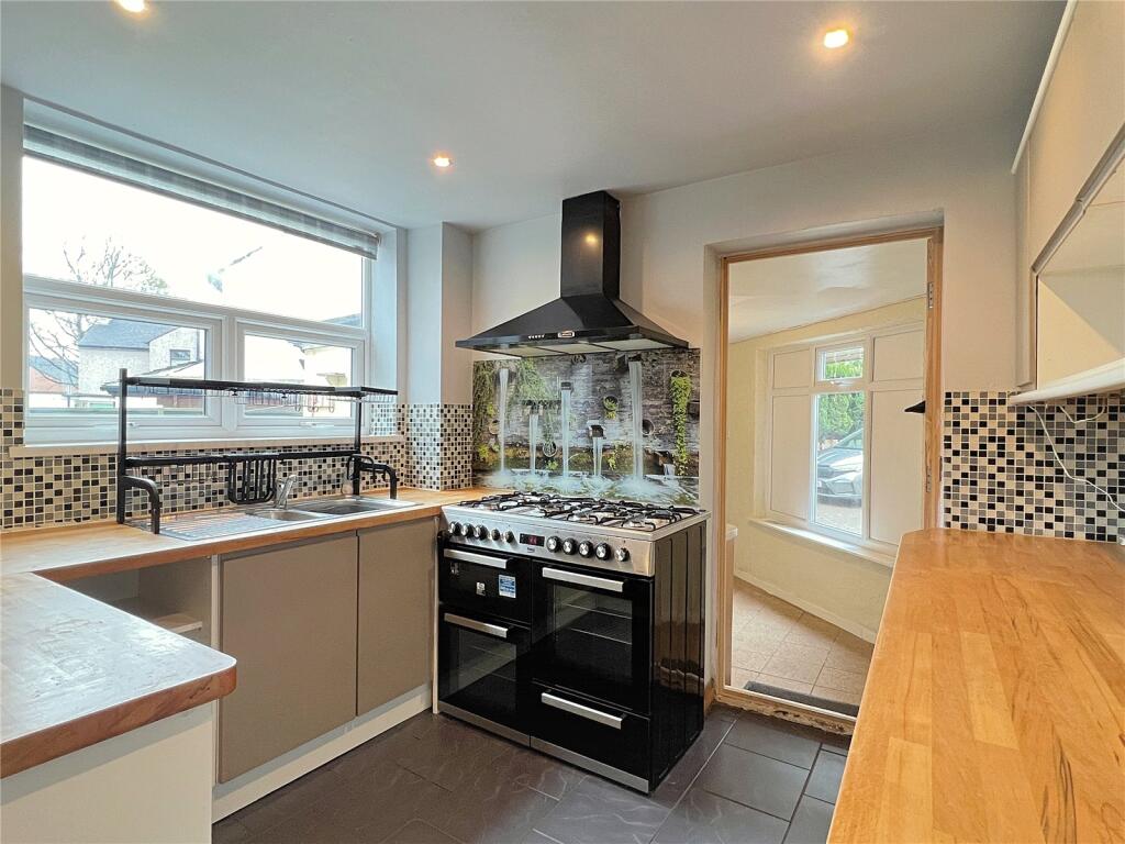 Additional image 4 of Kings Road, Bradford, West Yorkshire, BD2