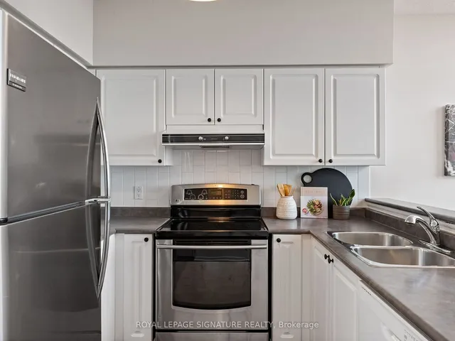 Additional image 15 of 200 Manitoba St Unit 620