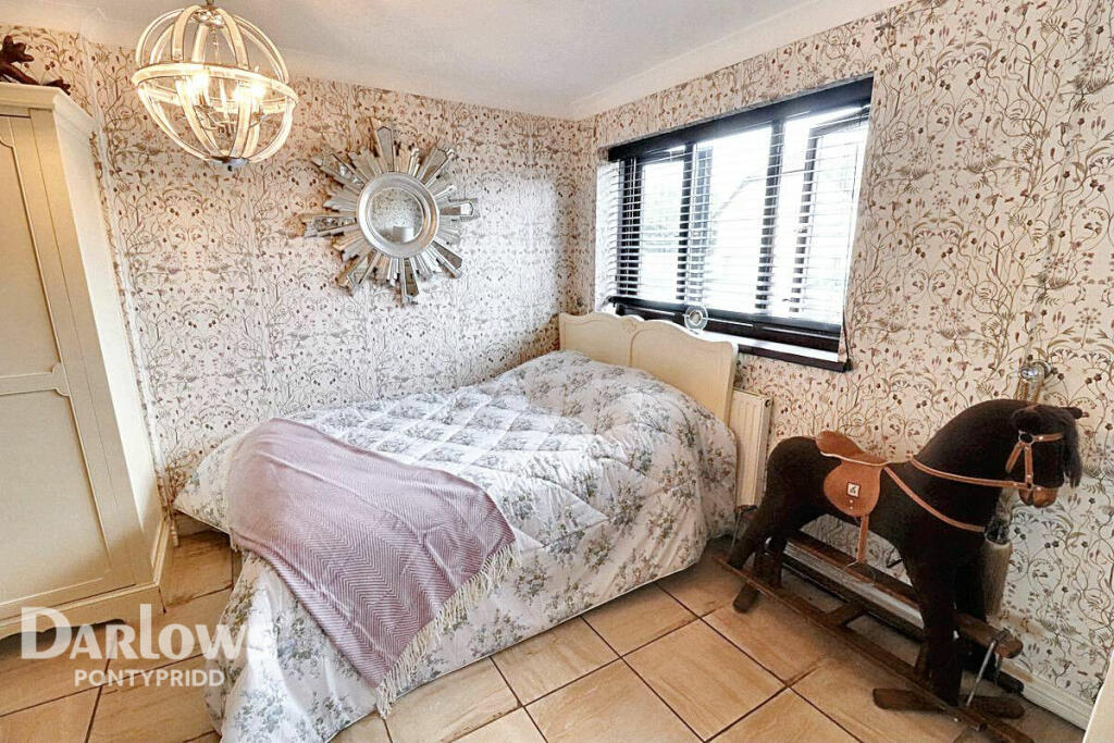 Additional image 15 of Ynys Hir, Pontypridd