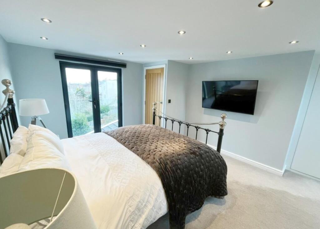 Additional image 30 of Withleigh Road, Bristol