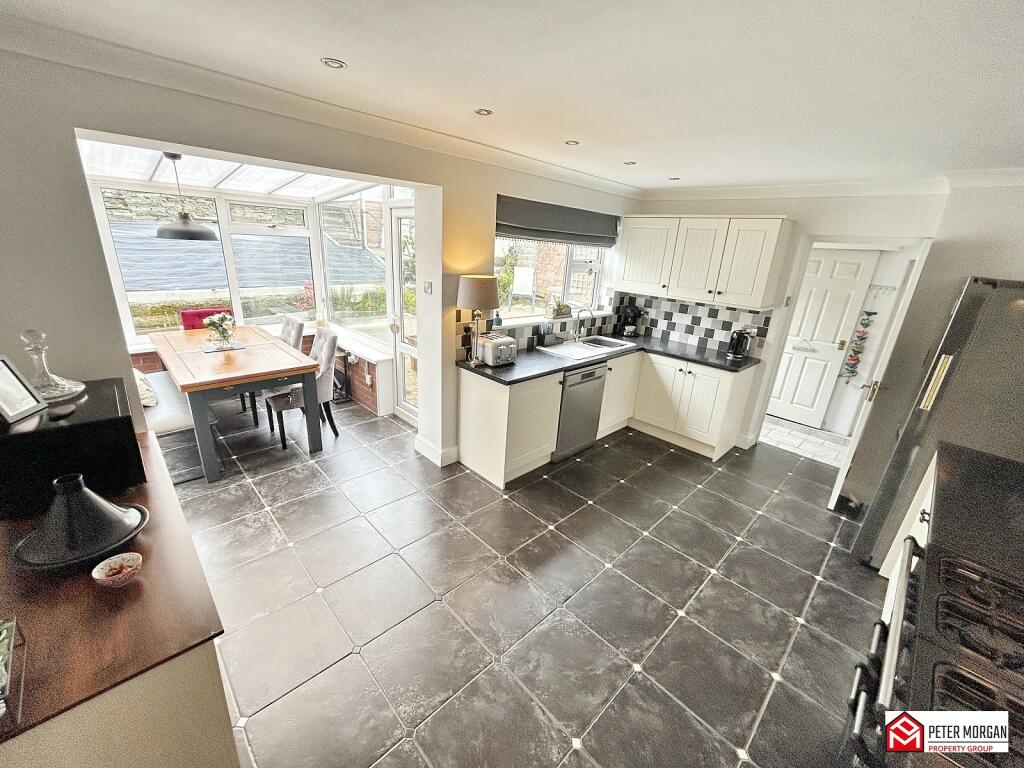 Additional image 5 of Miskin Crescent, Miskin, Pontyclun, Rhondda Cynon Taff. CF72 8JL