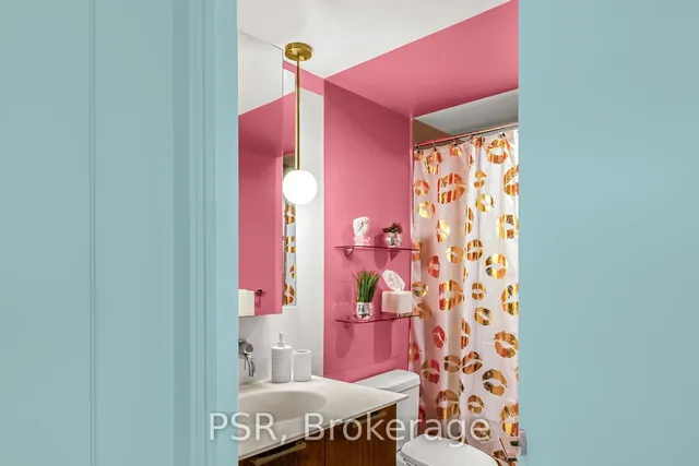 Additional image 10 of 95 Bathurst St Unit 816