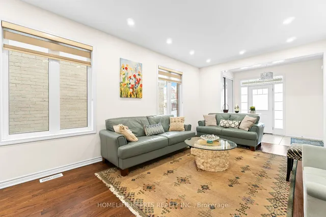 Additional image 9 of 915 Penson Cres