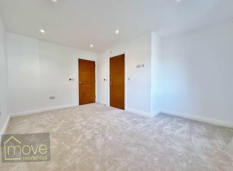 Additional image 13 of Mount Avenue, Heswall, Wirral