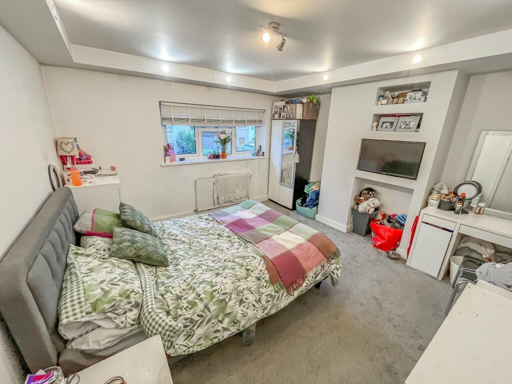 Additional image 16 of Ynyslyn Road, Hawthorn, Pontypridd