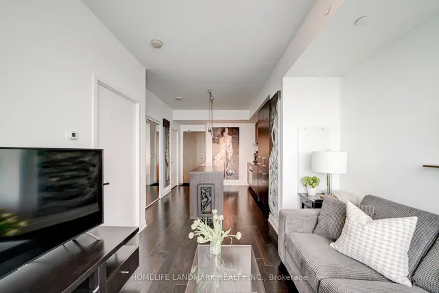 Additional image 16 of 88 Harbour St Unit 6509